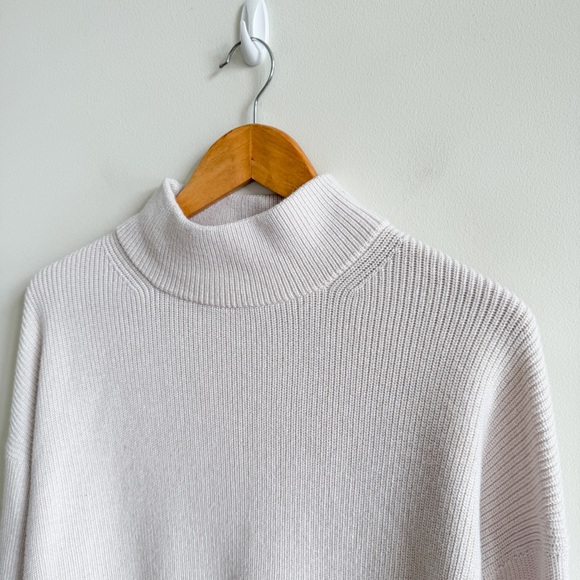 LULULEMON • Merino Wool-Blend Ribbed Turtleneck in Heathered Natural Ivory - Picture 4 of 10